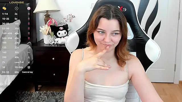 pretty_little_thing Live XXX-chat