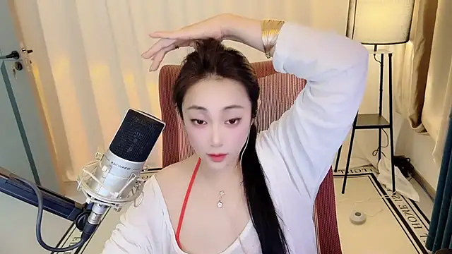 Daisy-77 现场XXX聊天