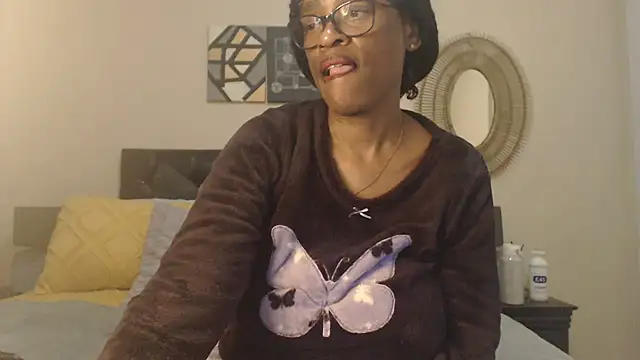 Creamyass22's Live XXX Chat