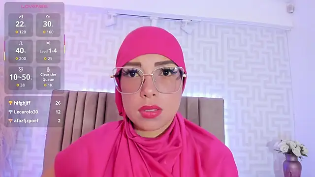 naishaa_ Adlı Modelin Canlı XXX Sohbeti