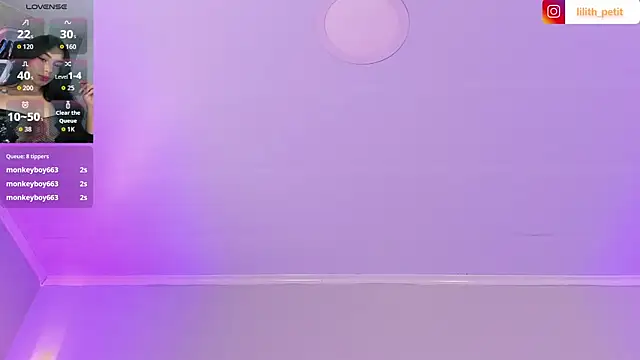 lilith_petit_'s Live XXX Chat