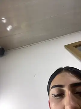 Elek_tra Live XXX-chat