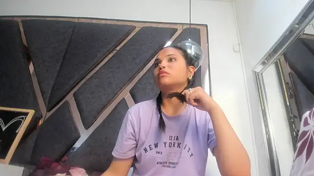 Maggyx Adlı Modelin Canlı XXX Sohbeti