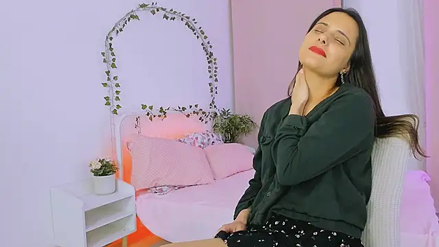 Orfeya's Live XXX Chat