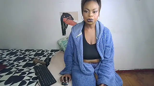 XXX chat uživo modela COCO__JUICY