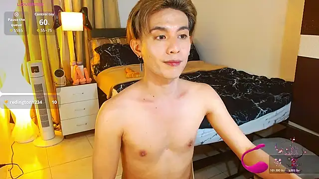 WildestTwink Adlı Modelin Canlı XXX Sohbeti