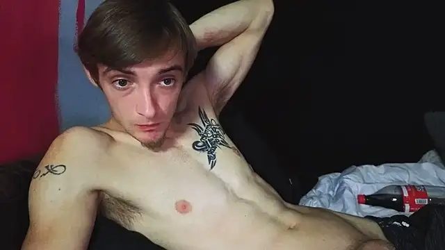 Ilovepussy1911 现场XXX聊天