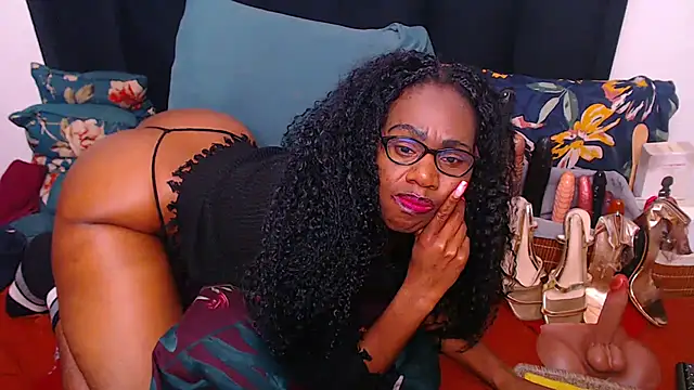 sexybootylicious' Live XXX Chat