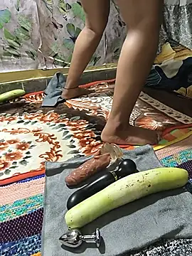 Czat XXX na żywo – Hotty-Rani-Bhabi