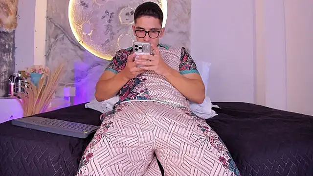 JeffDaltton live XXX chat