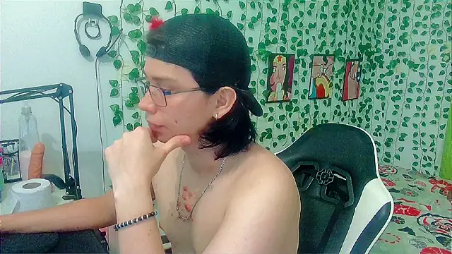 Chatroom XXX en direct de Andy_gray