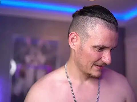 XXX chat uživo modela Alex_Wilde