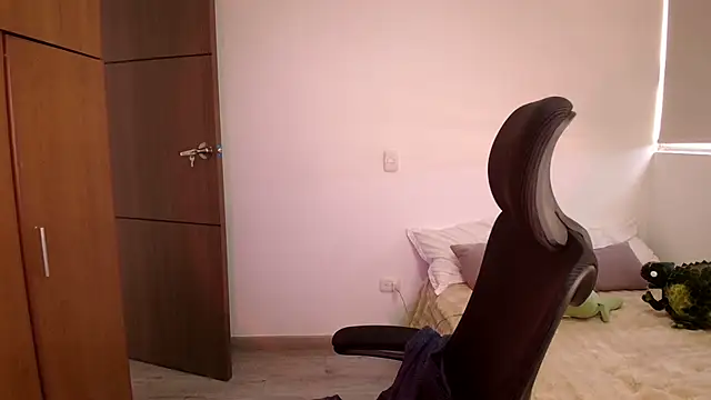abbyyandmaxx's Live XXX Chat