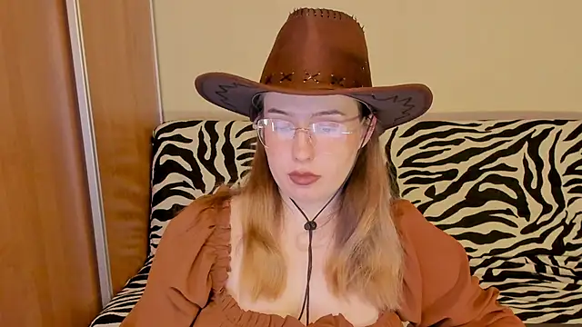 Chat +18 de just_fucked777 ao vivo