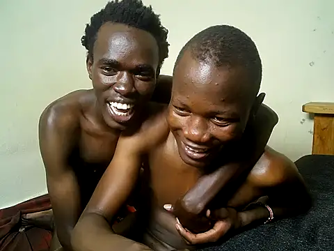 Онлайн чат XXX Larryeboy