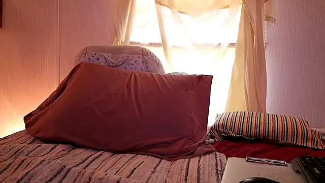 xxpixeyxx Adlı Modelin Canlı XXX Sohbeti