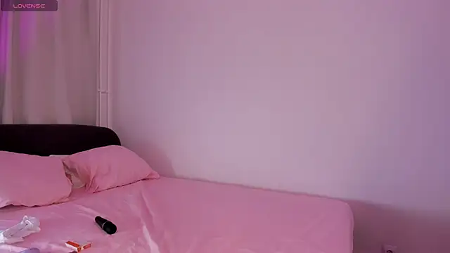 KessyLayssa XXX чат на живо