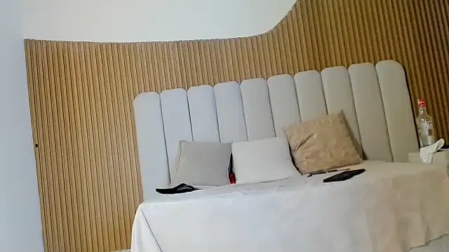 ElaVictoria Chat XXX live