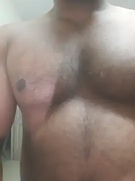 Show de New-Chennaibull15 na webcam