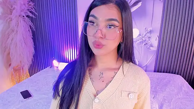 RoseCassie Obrolan Langsung XXX