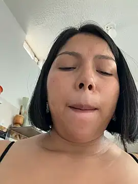 Chat XXX ao vivo de ISABELLA__LUNA