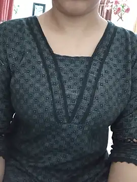Tanha18 Obrolan Langsung XXX