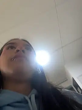 Chat XXX en directo de LilyRossi_