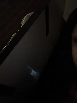 Alisha_Sahil's Live XXX Chat