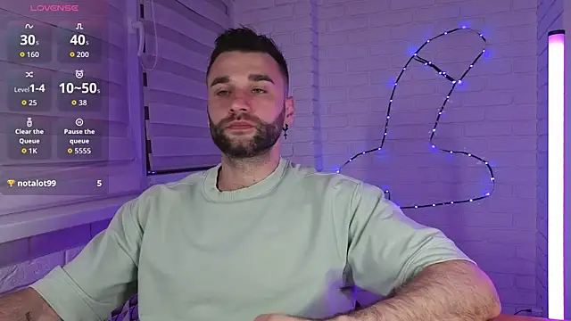 XXX chat uživo modela DaddySlava