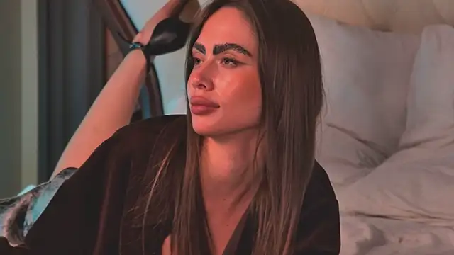 Czat XXX na żywo – Amanda_River