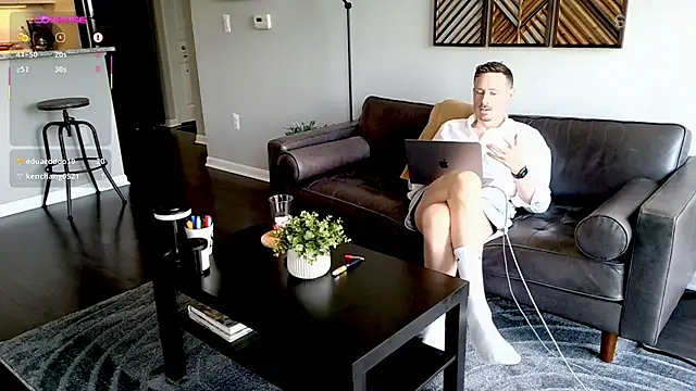 seb_tv Adlı Modelin Canlı XXX Sohbeti