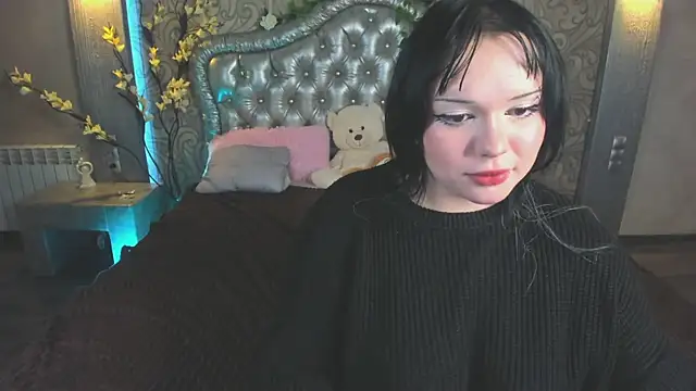 KittyNuarr live XXX chat