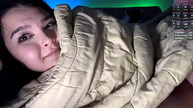 Chat +18 de CartiBlue ao vivo