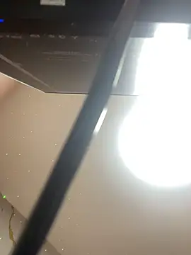 XXX chat uživo modela kira_ec