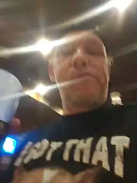 yourMasterisBored's Live XXX Chat