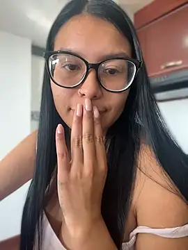 Iam-sophia27 live XXX chat