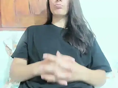 DulceLorrainexx Adlı Modelin Canlı XXX Sohbeti