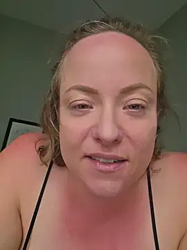 julimonroe's Webcam Show