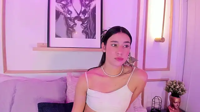 Nanami_ Live XXX Chat