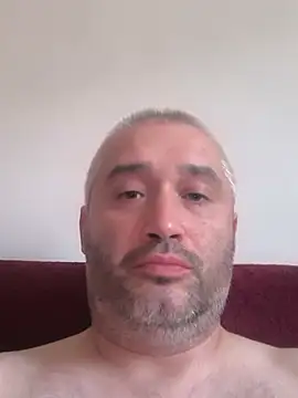 Онлайн чат XXX Michal_H_1982