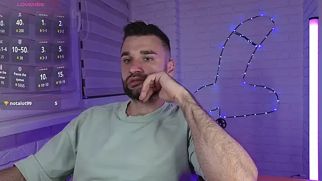 DaddySlava XXX чат на живо