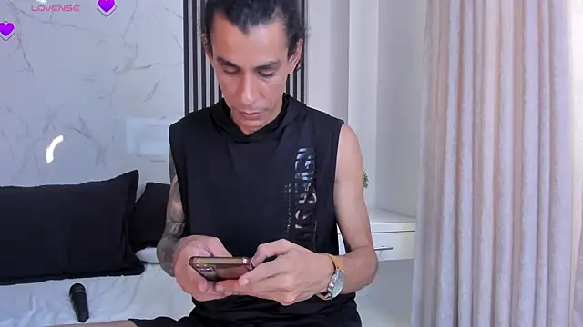 JackAndRosse_ Adlı Modelin Canlı XXX Sohbeti