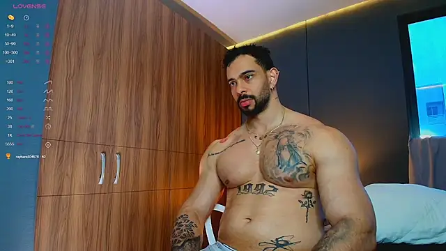 massimo_visconti's Live XXX Chat