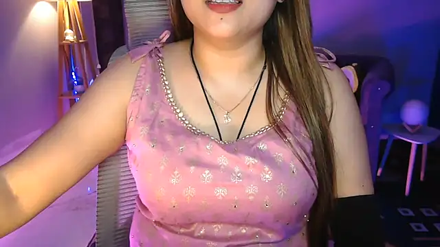 MitikaaのライブXXXチャット