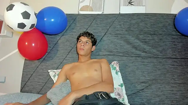 nico_vega Chat XXX in diretta