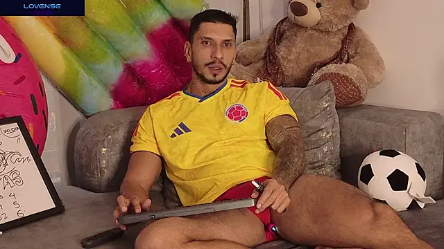 Chat +18 de Seth_Vegaa ao vivo