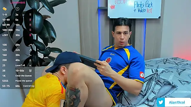 دردشة alan_nd_kevin الجنسية المباشرة