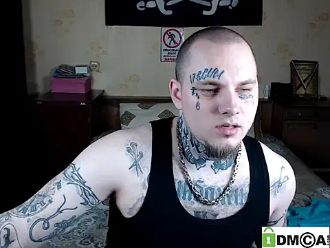 Keny_Collins Adlı Modelin Canlı XXX Sohbeti