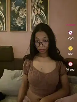 missuua Adlı Modelin Canlı XXX Sohbeti