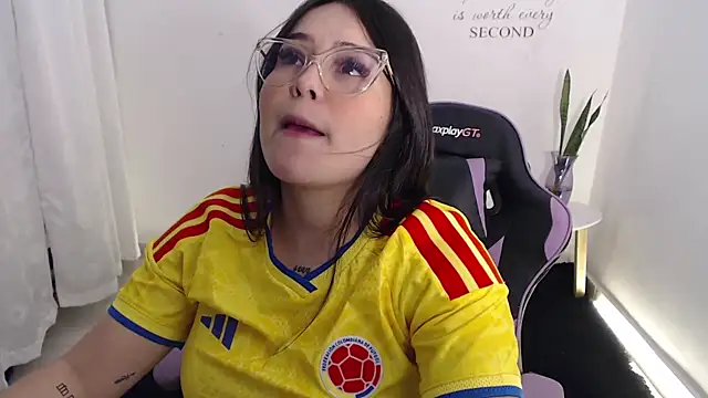 amberbakeen Live XXX chat